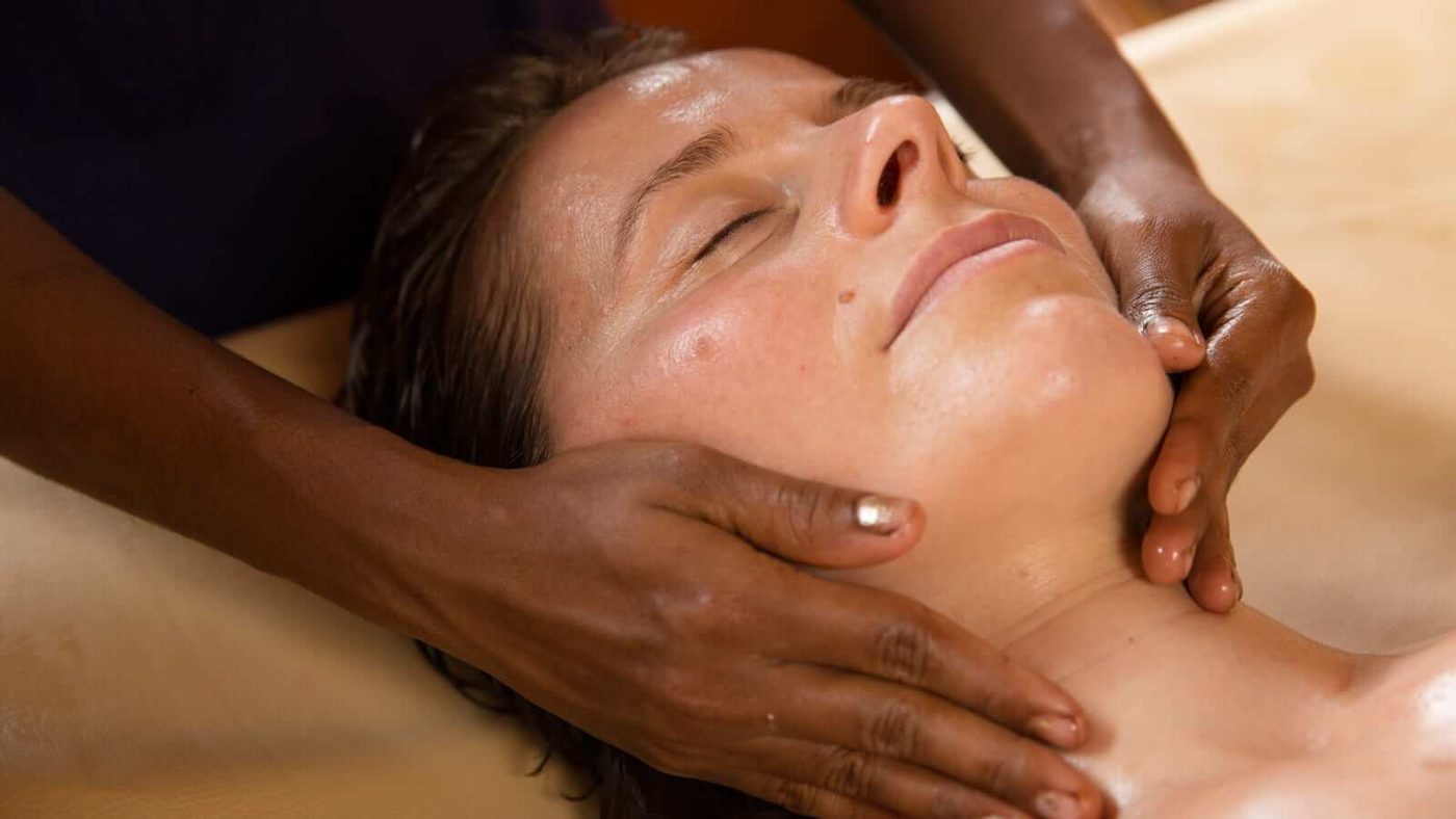 Face And Neck Massage During A Rejuvenation Programme At Somatheeram