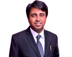 Dr Vedant H Karvir